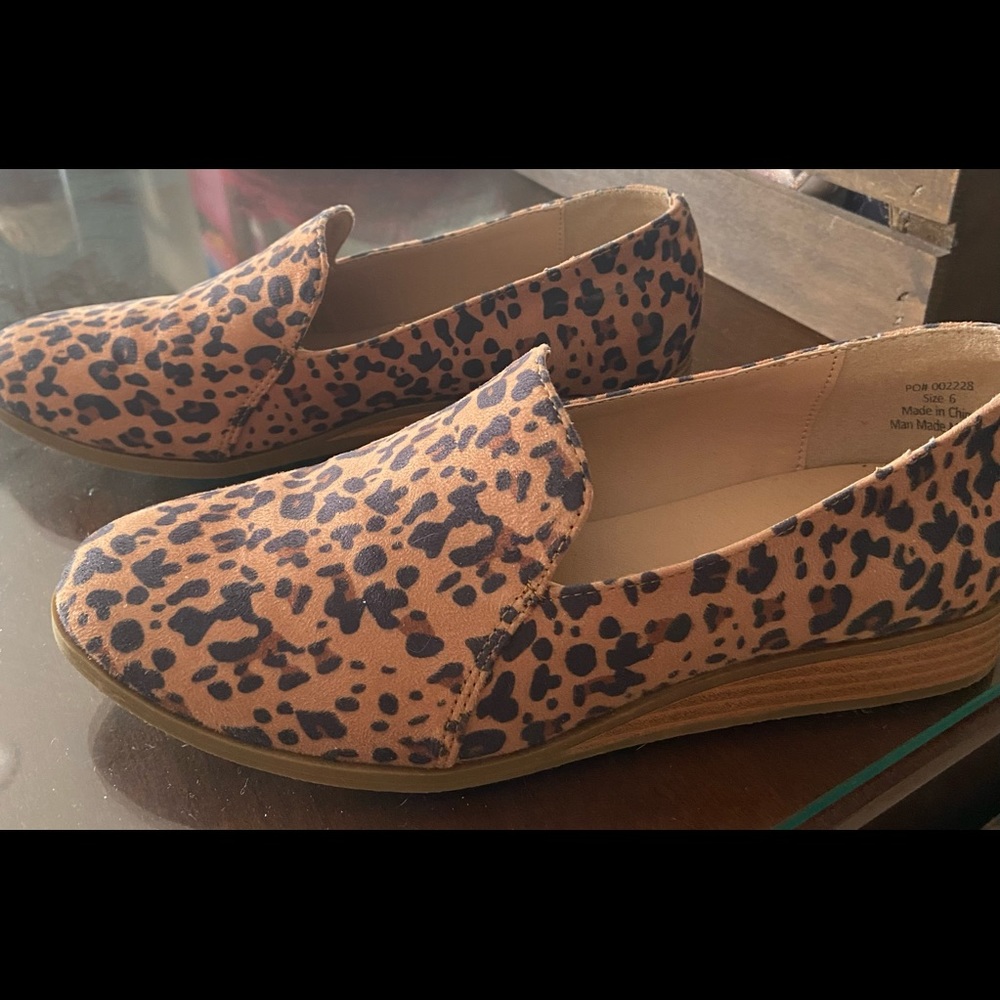Journee Collection Taite Women's Wedges